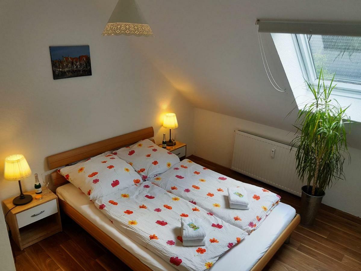 Charmante Ferienwohnung 3 Zimmer Kueche Bad Zentrale Lage Hagen im Bremischen Buitenkant foto