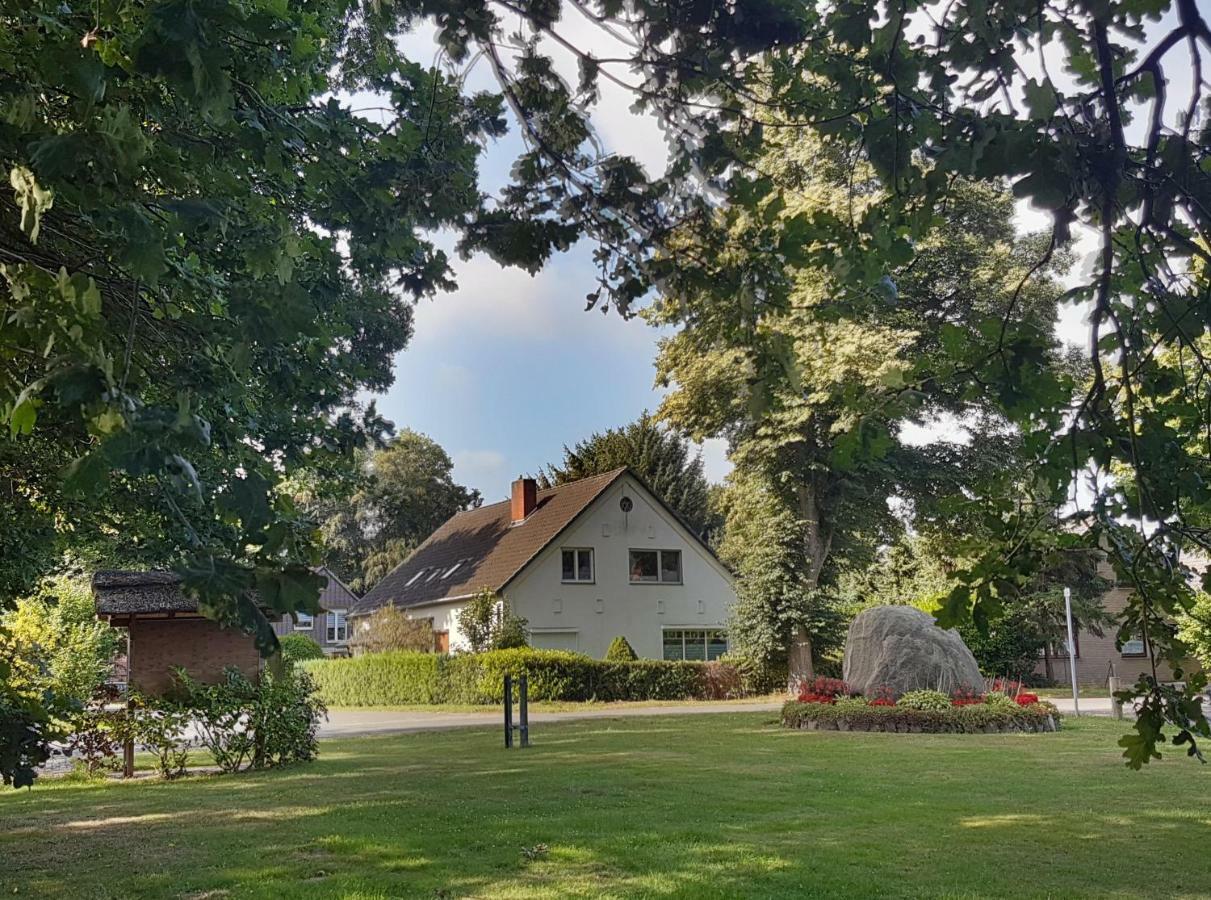 Charmante Ferienwohnung 3 Zimmer Kueche Bad Zentrale Lage Hagen im Bremischen Buitenkant foto